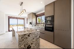 Elegant Seaside Living: Newly Constructed Villa in Denia with St, Denia 03700