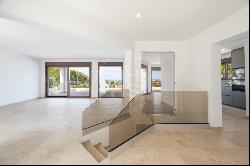 Elegant Seaside Living: Newly Constructed Villa in Denia with St, Denia 03700