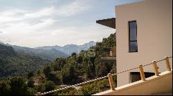 Unique Villa for Sale in Guadalest with Panoramic Mountain Views, Altea 03590