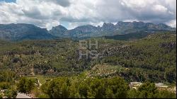 Unique Villa for Sale in Guadalest with Panoramic Mountain Views, Altea 03590