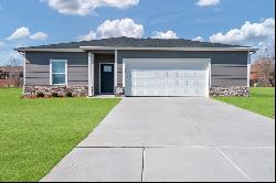 330 S Gatewood St, Valley Center KS 67147