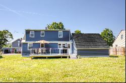 3 Reed St, Great Barrington MA 01230