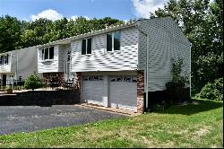 1130 Preston Drive, N Versailles PA 15137