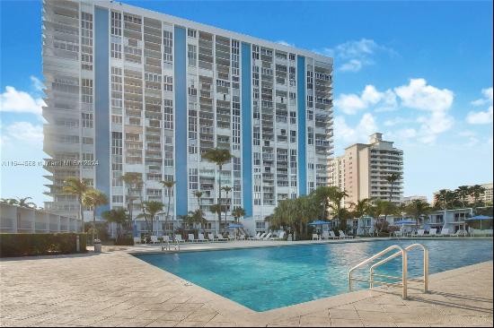 881 Ocean Dr Unit 25E, Key Biscayne FL 33149