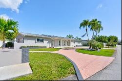 9641 SW 94th St, Miami FL 33176