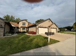 1531 Stagecoach Rd, Grand Island NE 68801