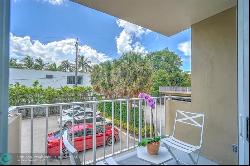 1050 SE 15th St #200, Fort Lauderdale FL 33316