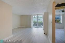 1050 SE 15th St #200, Fort Lauderdale FL 33316