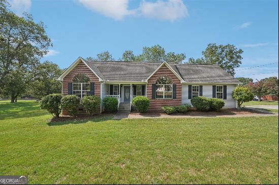 1262 Snapping Shoals Road, McDonough GA 30252