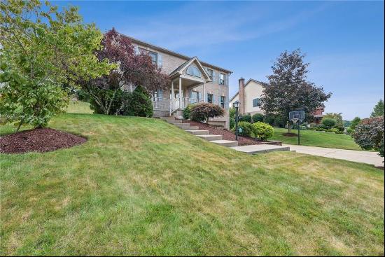 310 Thornwood Dr, Plum Boro PA 15239