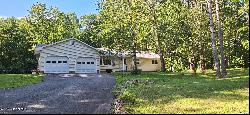 1031 Saratoga Road, Gansevoort NY 12831