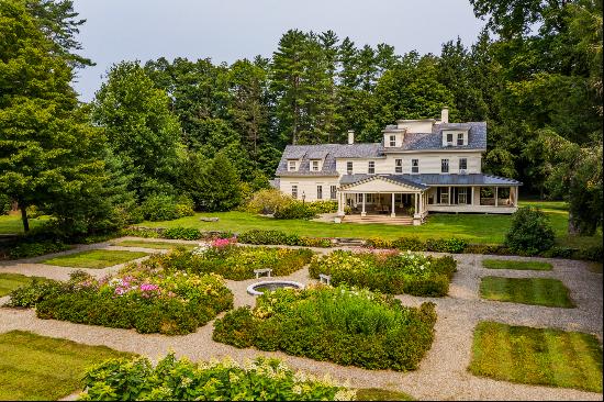 Historical Colonial in Cornish