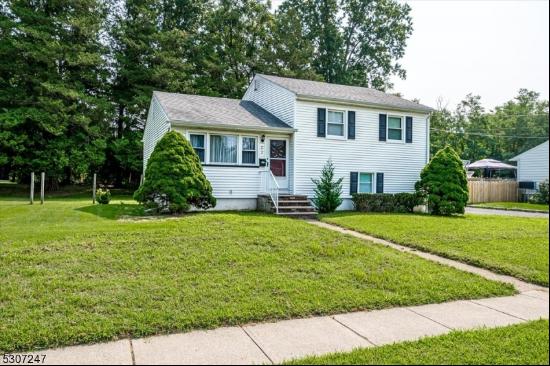 213 Schillaci Ln, South Plainfield Boro NJ 07080