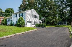 213 Schillaci Ln, South Plainfield Boro NJ 07080