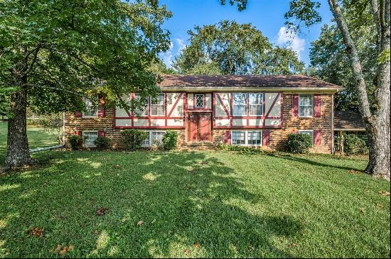 309 Jeb Stuart Dr, Franklin TN 37069