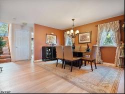 235 Lakeview Dr, Hampton Twp. NJ 07860