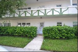 2470 Rhodesian Drive #16, Clearwater FL 33763