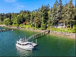 11700 Arrow Point Drive NE, Bainbridge Island, WA 98110