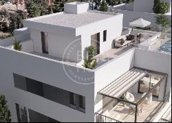 344 sqm luxury flat with pool for sale in Aravaca, Madrid 28023