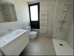 Luxury 3-Bedroom Penthouse with Sea Views in Calpe, Costa Blanca, Calpe 03710