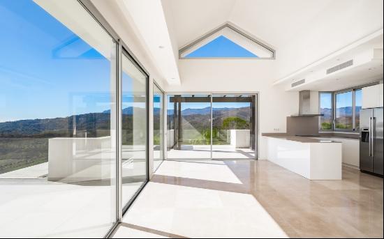 Stunning brand-new 4/5 bedroom penthouse in the hills of Benahav, Benahavis 29679