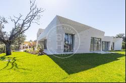 1000 sqm luxury house with pool and views for sale in La Moralej, Alcobendas 28000