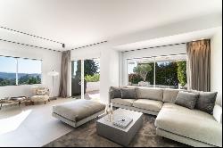 Fully renovated townhouse in La Colina, in the Golf Valley, Marbella 29660