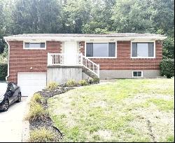 3648 Wallace Dr, Baldwin Boro PA 15227