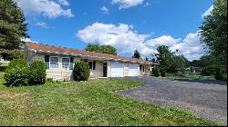 210 Cherry Ln, Somerset Boro PA 15501