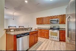 450 W Princess Anne Road Unit 207, Norfolk VA 23517