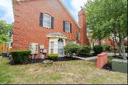 626 Smithfield Road Unit 306, North Providence RI 02904