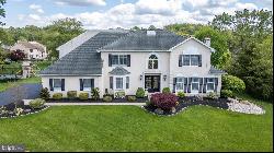 5 Winslow Way, Dresher PA 19025