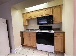 116 Central Sq Unit B, Mt. Lebanon PA 15228