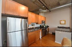 900 N Kingsbury Street #762, Chicago IL 60610