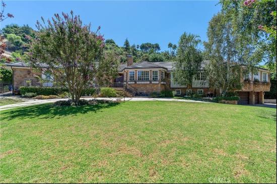 4266 Valley Meadow Road, Encino CA 91436