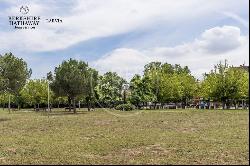 735 sqm luxury plot for sale in Aravaca, Madrid, Madrid 28023