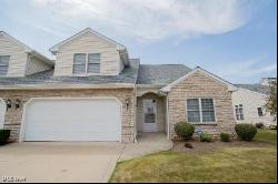 38087 Cross Creek Drive, Willoughby OH 44094