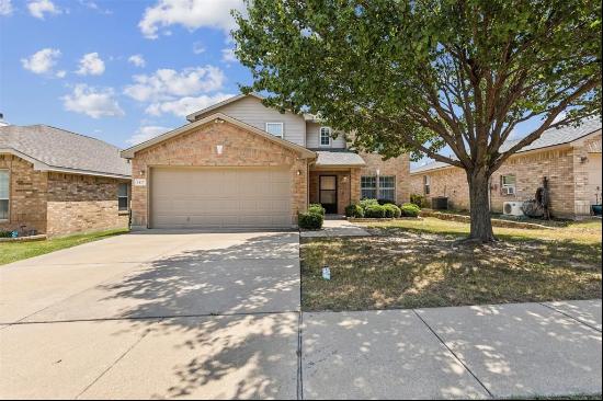 1417 Wind Star Way, Fort Worth TX 76108