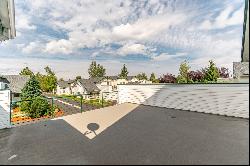 438 NW 19th Street #UNIT 21 Redmond, OR 97756