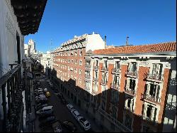 Apartment for sale in Madrid, Madrid, Los Jeronimos, Madrid 28014