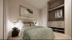 Flat with two balconies in the best area of Sol, Madrid 28028