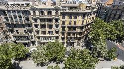 FABULOUS NEW-BUILD PENTHOUSE ON RAMBLA CATALUNYA, Barcelona 08001