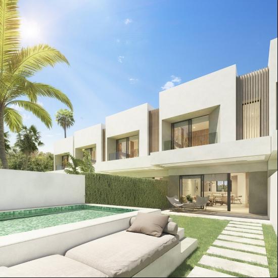 Contemporary semi-detached villa in Puerto de la Torre, Malaga, Malaga 29190