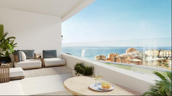 Off-plan duplex apartment with sea views in El Higueron, Benalmádena 29630