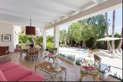 Stunning Single-Story Villa in Palm Springs Style in Albir, Alfa, Alfaz del Pi 03580