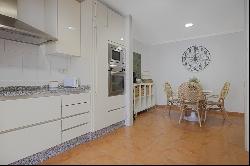 Spacious ground-floor apartment in Jardines de La Colonia, San P, Marbella 29670