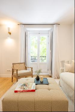 Magnificent exterior flat with 3 bedrooms en suite with four bal, Madrid 28004