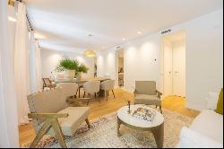 Magnificent exterior flat with 3 bedrooms en suite with four bal, Madrid 28004