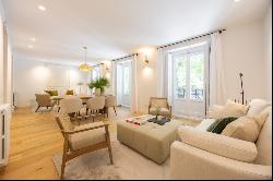 Magnificent exterior flat with 3 bedrooms en suite with four bal, Madrid 28004