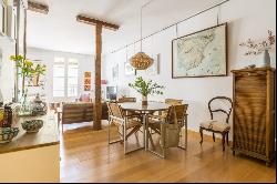 Flat with two balconies in the best area of La Latina, Madrid 28042